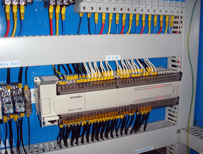 PLC編程(cheng)服務(wu)